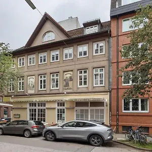 Wunderschoene 3 Zimmer Wohnung! Apartment