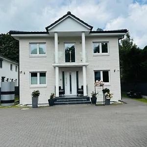 Modern Living In Hamburg-wandsbek Self Check-in 2x Schlafzimmer 1x Schlafsofa Apartment